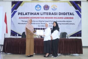 Pelatihan Literasi Digital, AKREL Dorong Pemanfaatan Teknologi dan Budaya Digital yang Aman di Lingkungan Akademik